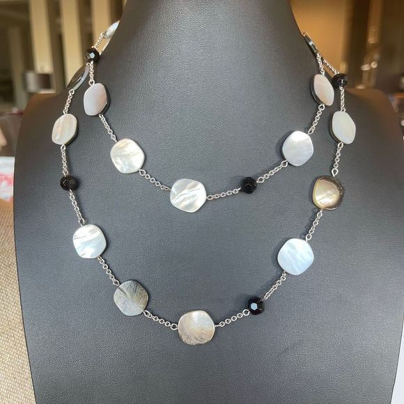 Lia Sophia MOP and labradorite look reversible style necklace - Picture 1 of 10
